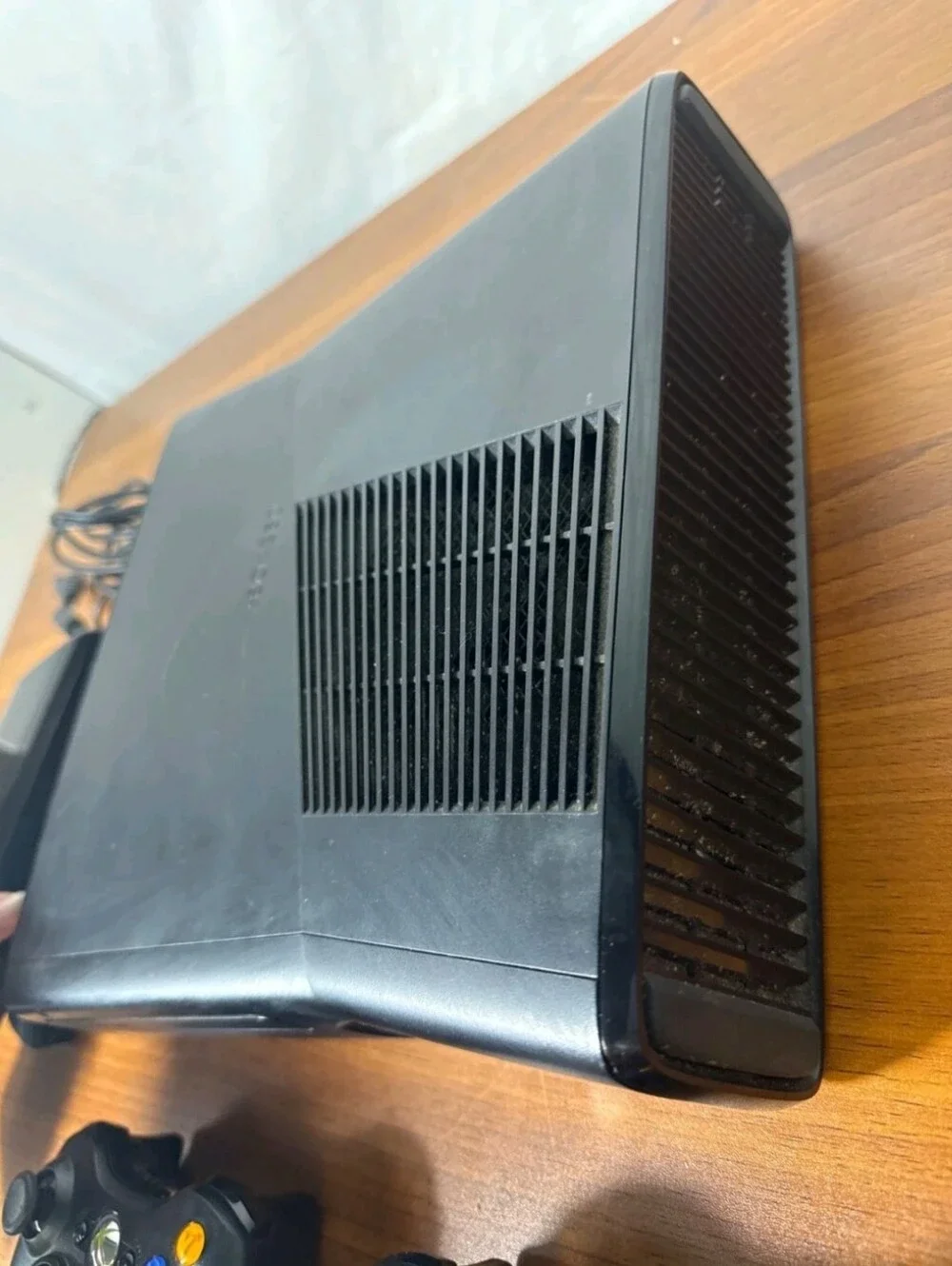 Xbox360 w/ 27 Games